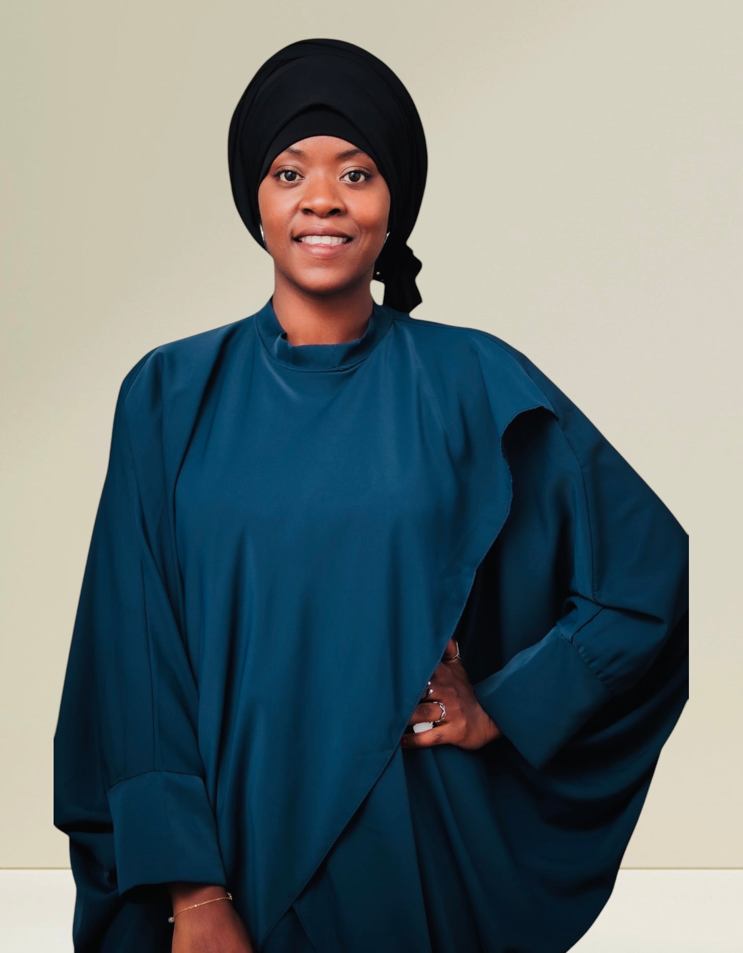 Ensemble « AMINAH » haut croisé et robe en soie de Médine