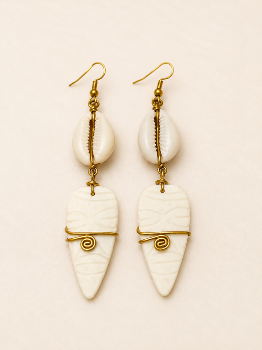 Boucles d’oreilles Sany – Cauri & Ivoire
