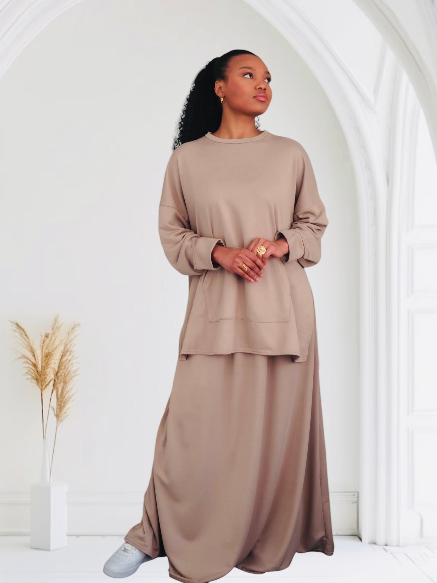 Ensemble jupe longue et haut en tissus sweat (jusqu’à 1m80)