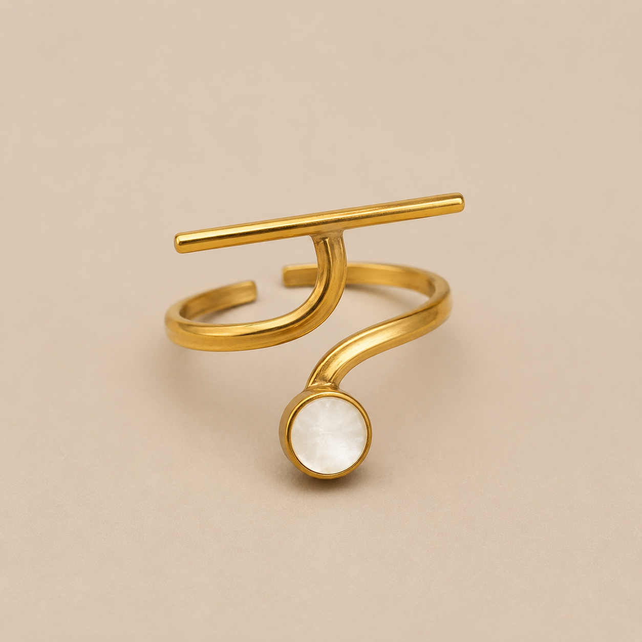 Bague Lune – Design Graphique Doré