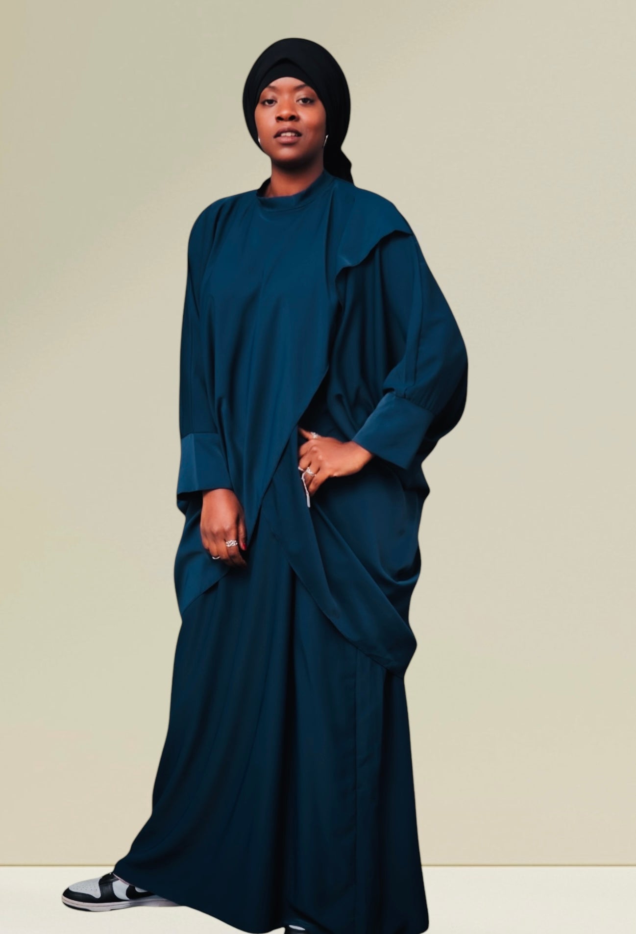 Ensemble « AMINAH » haut croisé et robe en soie de Médine