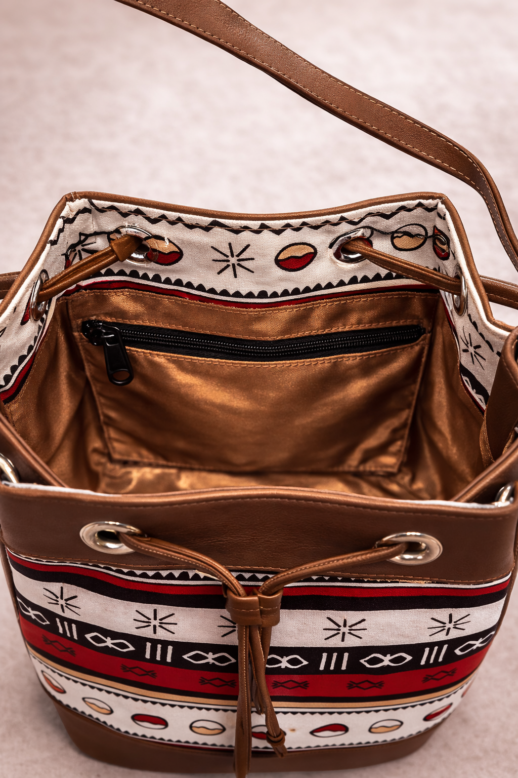 Sac seau Fati en wax africain – Sac à main femme élégant avec poche intérieure zippée