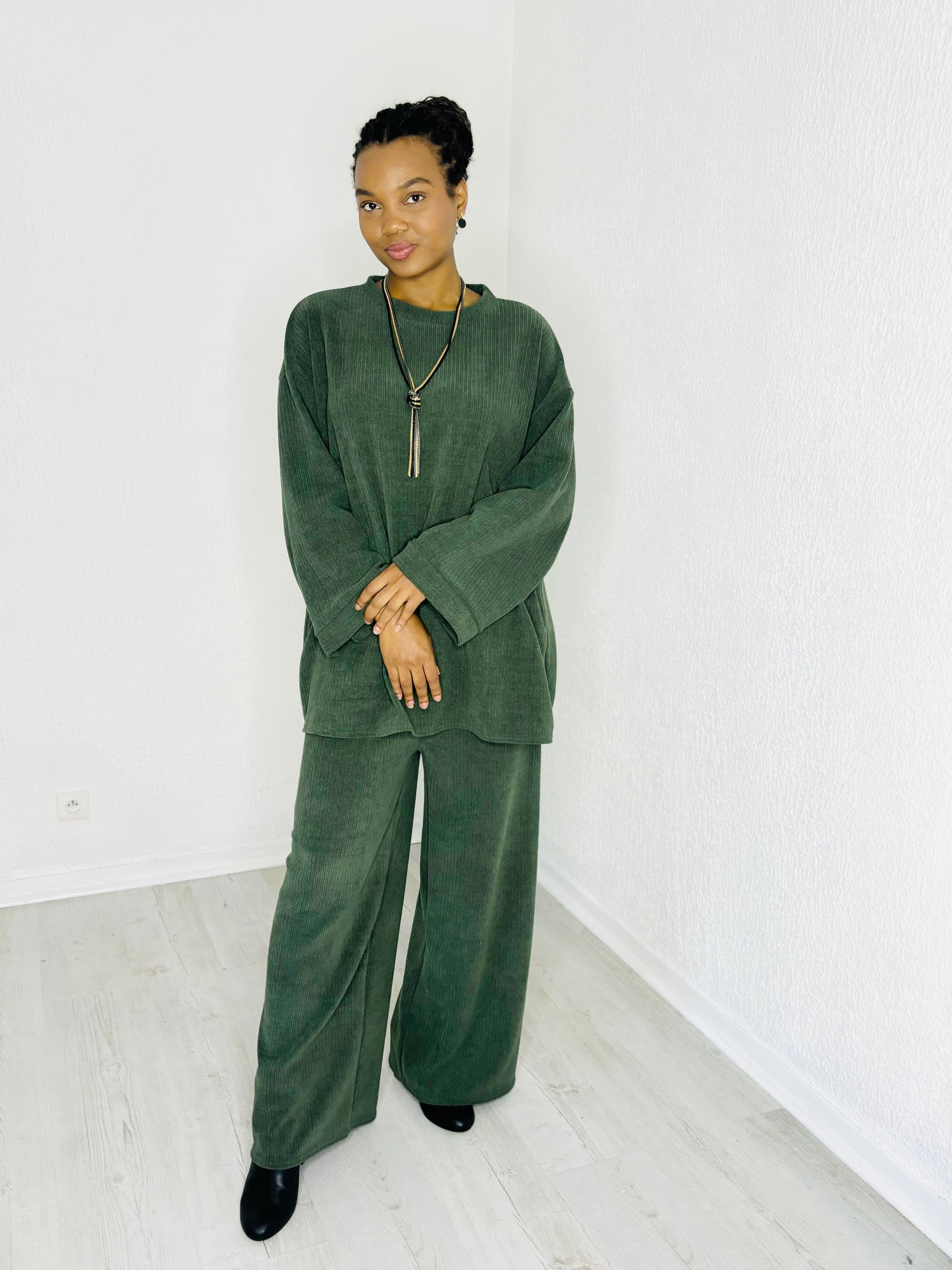 Ensemble pantalon et haut oversize en velours côtelé
