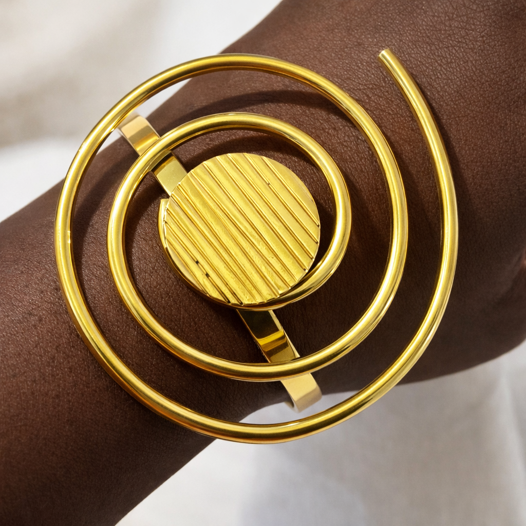 Bracelet Manchette Zahra – Spirale Contemporaine