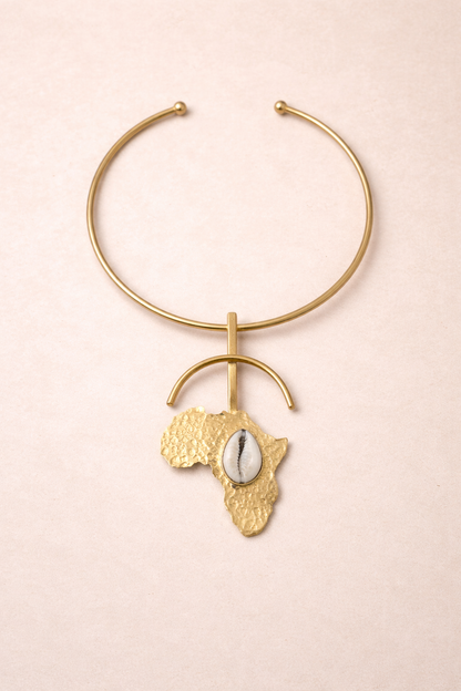 Ras de cou Afrika – Carte d’Afrique & Cauri