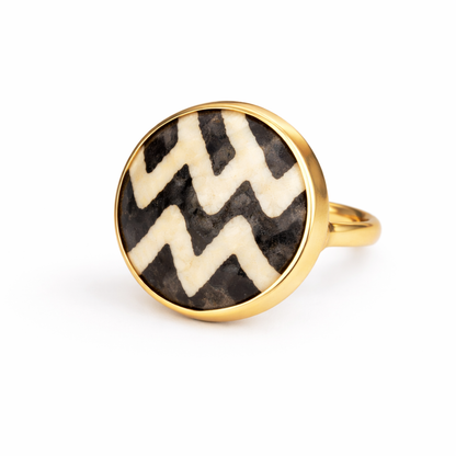 Bague Kéna cabochon en corne naturelle