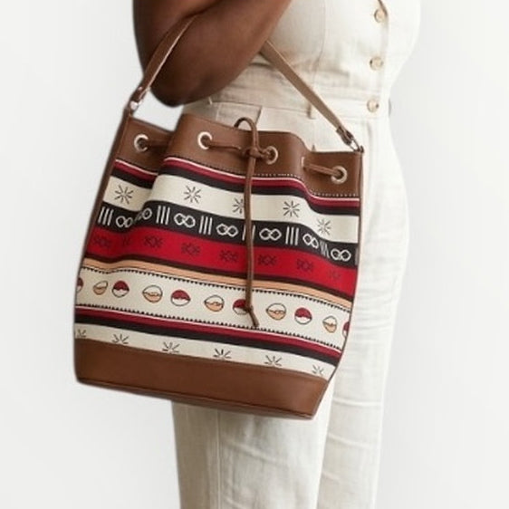 Sac seau Fati en wax africain – Sac à main femme élégant avec poche intérieure zippée