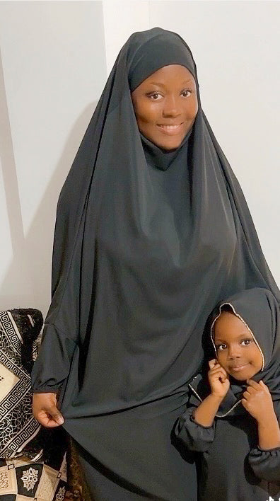 Ensemble jilbab deux pièces avec jupe